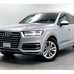 2018 Audi Q7 / Carplay / No Claim / Local