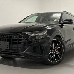 2022 Audi SQ8 quattro | Sport Exhaust | Black Optics Pkg 8 Cylinder Engine 4.0L