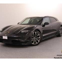 2022 Porsche Taycan 4 Cross Turismo / Extended Warranty / Premium Pkg