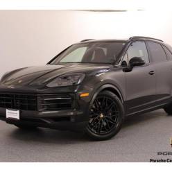 2024 Porsche Cayenne / Certified / Premium Pkg / Sport Chrono Pkg