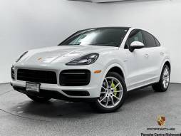 2022 Porsche Cayenne e-Hybrid *COUPE* / Certified / Local