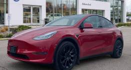 2022 Tesla Model Y Long Range AWD | Sunroof | Navigation | Premium Au