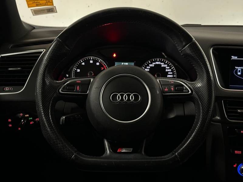 2015 Audi Q5 quattro S-Line! Navi! Pano Roof! 4 Cylinder Engine 2.0L