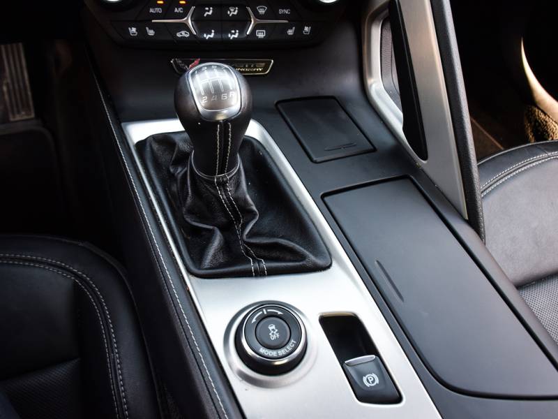 2015 Chevrolet Corvette Z51 2LT - Manual Transmission, Navigation