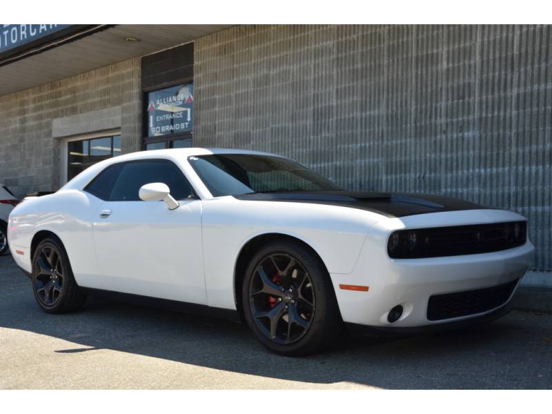 2015 Dodge Challenger  Coupe SXT Plus