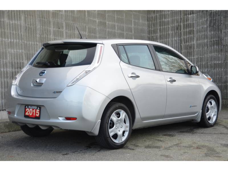 2015 Nissan LEAF HB S ONLY 5% GST, NO PST!