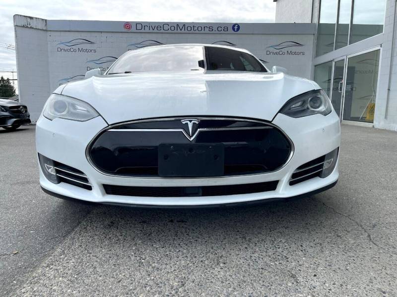 2015 Tesla Model S 4dr Sdn AWD 70D