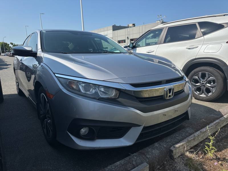 2016 Honda Civic Turbo! Nav! Heated Seats! Smart Cruise! Sunroof!