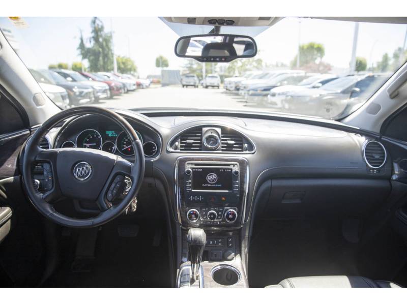 2017 Buick Enclave Leather! 7 Seats! Sual Sunroof! Power Liftgate!