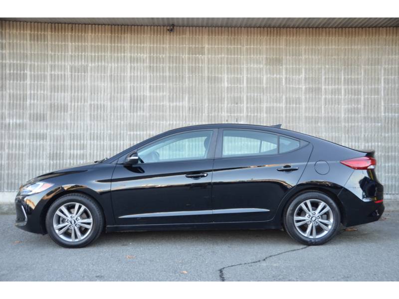 2017 Hyundai Elantra 4dr Sdn Auto GL/Bluetooth/Back-up Camera