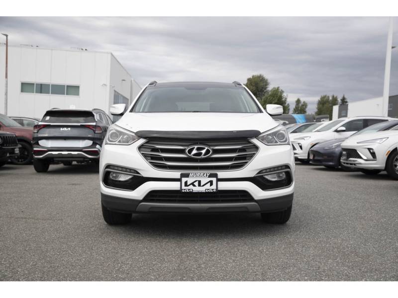 2017 Hyundai Santa Fe Sport Limited w-Navi! Leather! Heated and Cooled Seats!