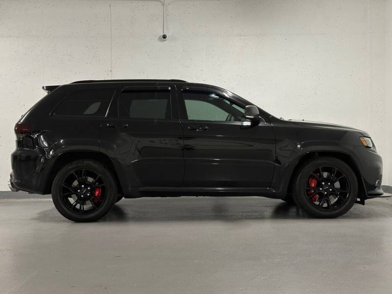 2017 Jeep Grand Cherokee 20" Wheels! Trailer Hitch! Pano Roof!