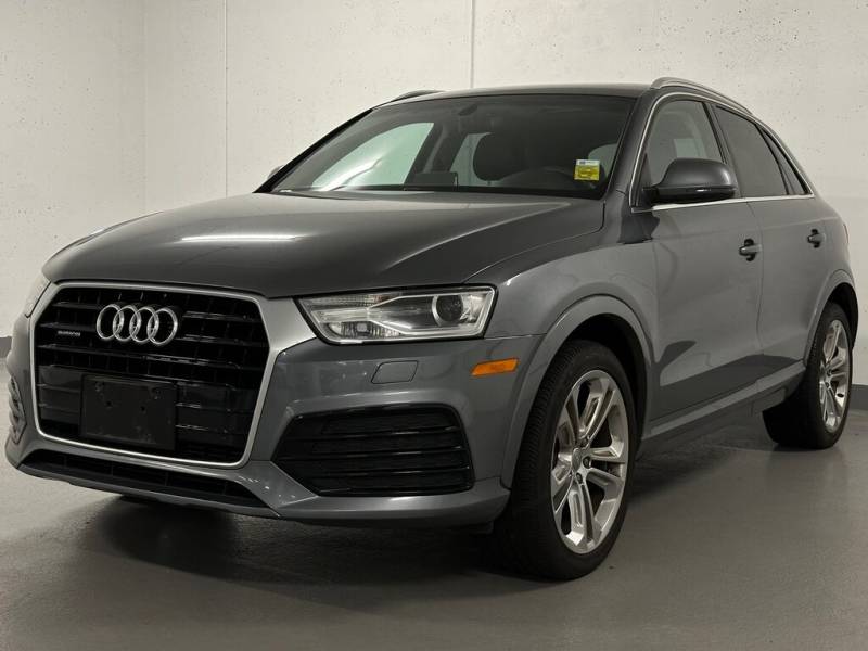 2018 Audi Q3 quattro | Navigation Package