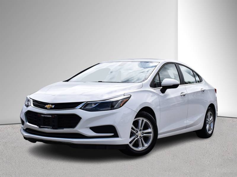 2018 Chevrolet Cruze LT - Heated Seats, Sunroof, Power Drivers Seat