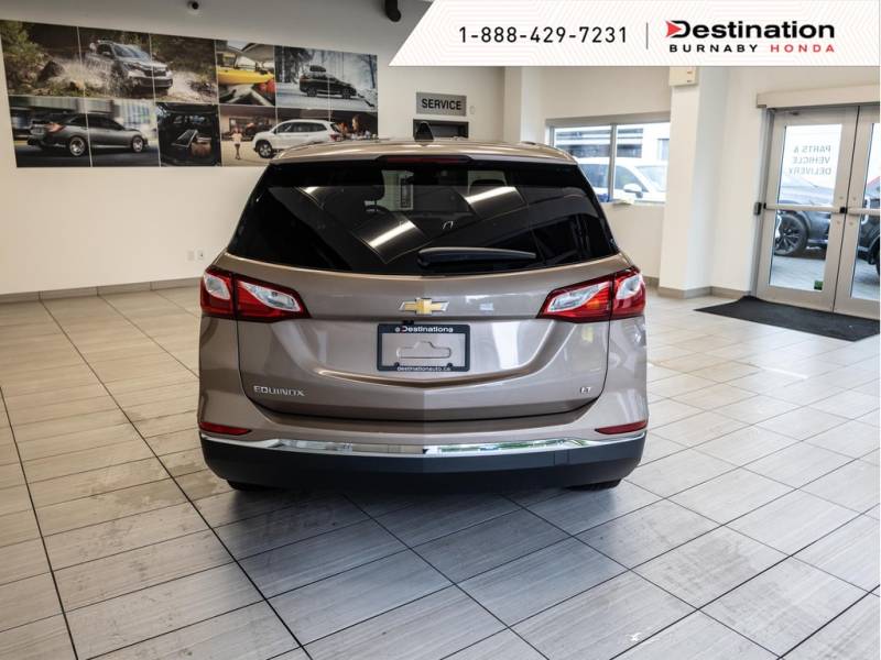 2018 Chevrolet Equinox FWD 4dr LT w-1LT - UNIQUE COLOR - WELL EQUIPPED