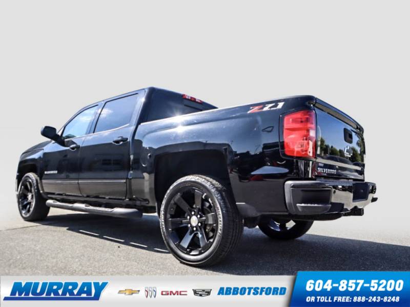 2018 Chevrolet Silverado 1500 LT Crew Cab Long Box 4WD