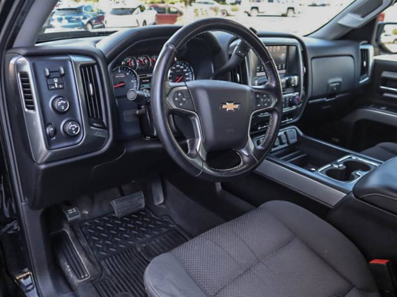 2018 Chevrolet Silverado 1500 LT Crew Cab Long Box 4WD