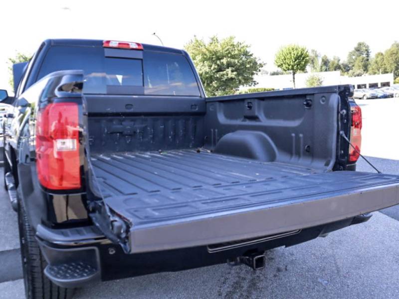 2018 Chevrolet Silverado 1500 LT Crew Cab Long Box 4WD