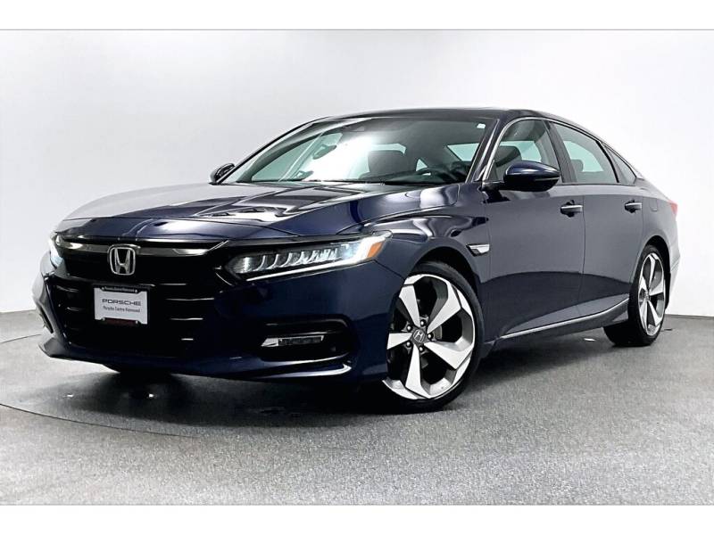 2018 Honda Accord Touring CVT / Local