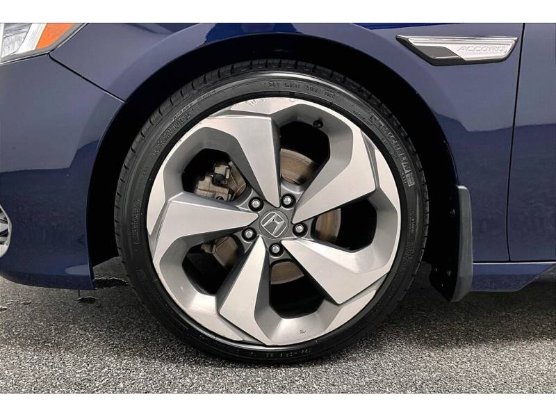 2018 Honda Accord Touring CVT / Local