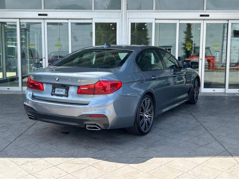 2019 BMW 540i xDrive xDrive l Enhanced l HeadUp Display l Low KM