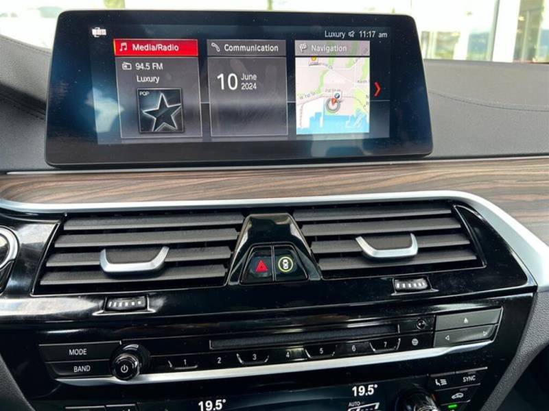 2019 BMW 540i xDrive xDrive l Enhanced l HeadUp Display l Low KM