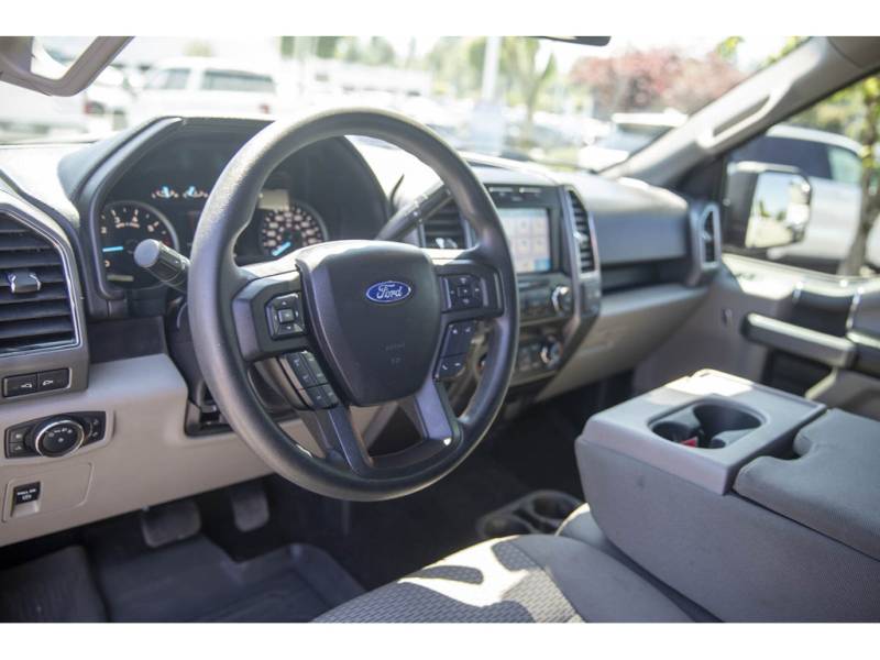 2019 Ford F-150 2.7L XLT Crew Cab! 4x4! Auto! 6 seats! Navigation!