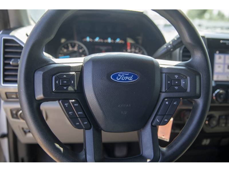 2019 Ford F-150 2.7L XLT Crew Cab! 4x4! Auto! 6 seats! Navigation!