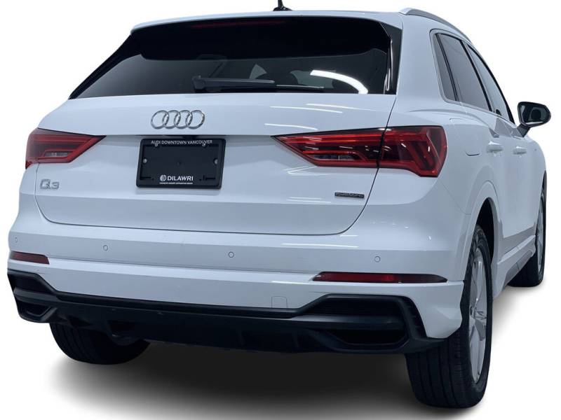 2020 Audi Q3 quattro Low Kms 4 Cylinder Engine 2.0L