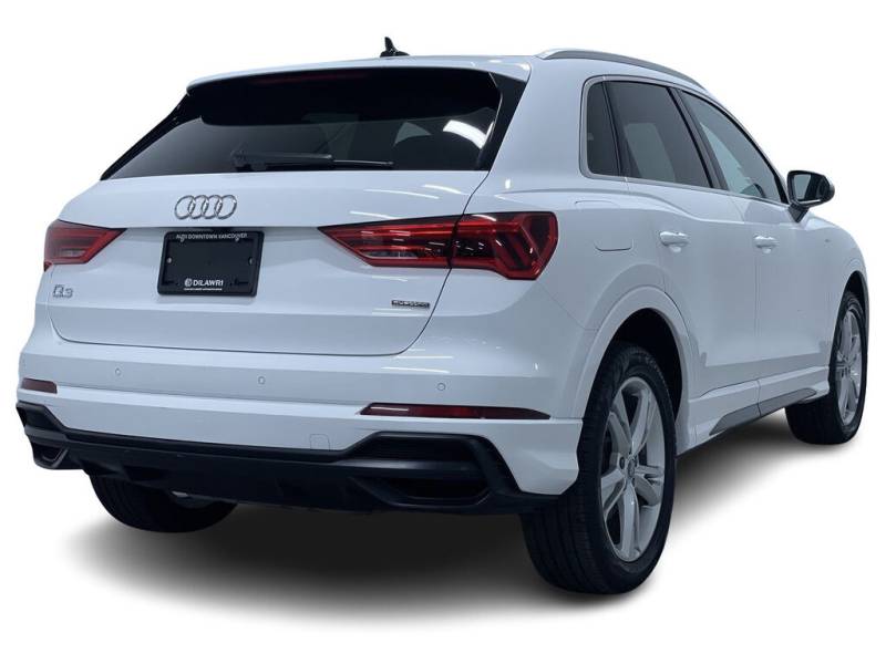 2020 Audi Q3 quattro Low Kms 4 Cylinder Engine 2.0L