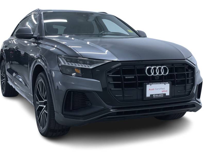 2020 Audi Q8 quattro | S-Line - Dynamic Ride - 22" Wheels! V6 Cylinder Engine 3.0L