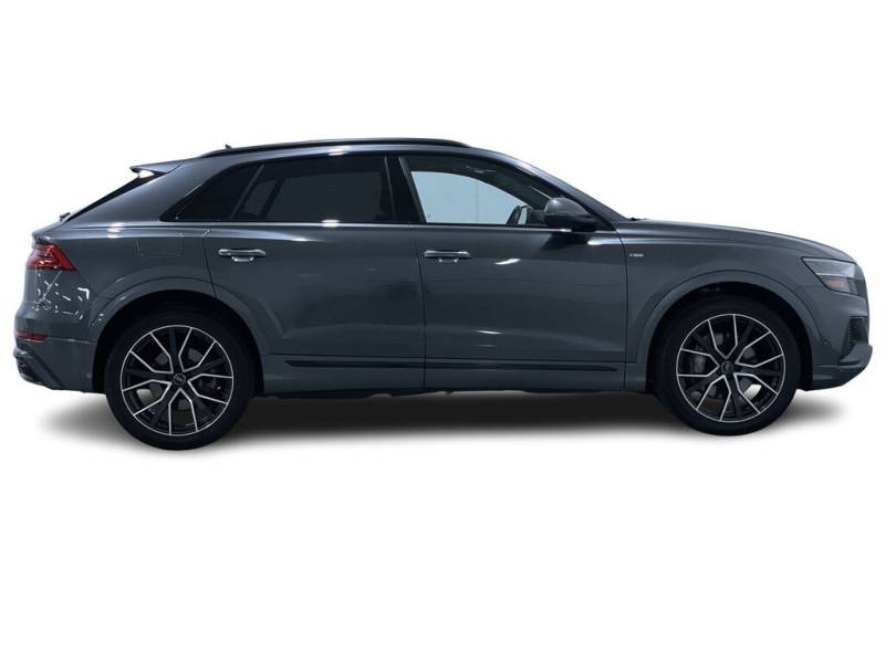 2020 Audi Q8 quattro | S-Line - Dynamic Ride - 22" Wheels! V6 Cylinder Engine 3.0L