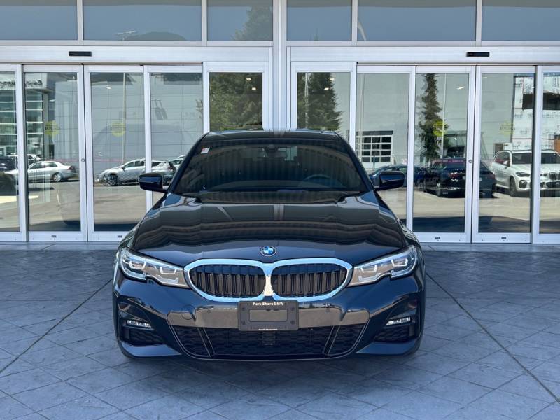 2020 BMW 330i xDrive  Premium l  M Sport l Variable Sport Steering