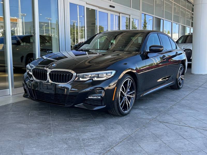 2020 BMW 330i xDrive  Premium l  M Sport l Variable Sport Steering