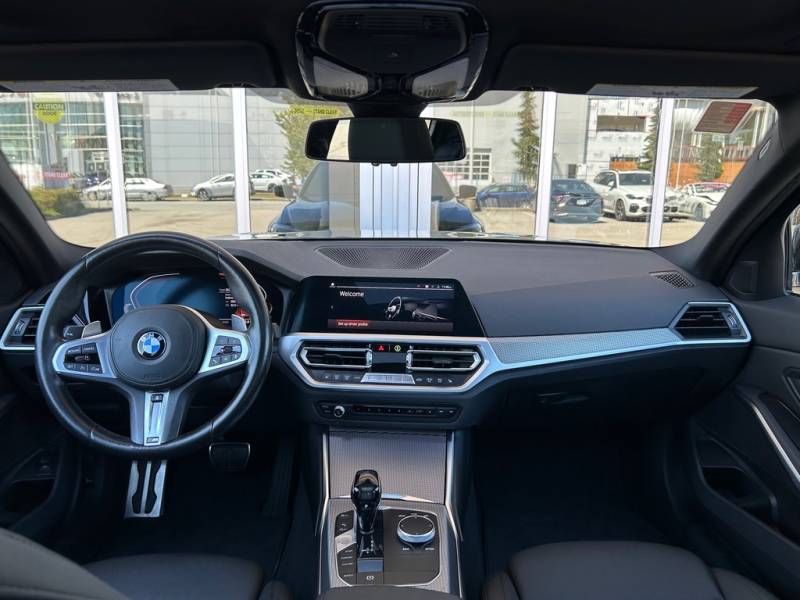 2020 BMW 330i xDrive  Premium l  M Sport l Variable Sport Steering