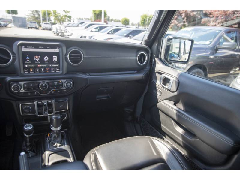 2020 Jeep Wrangler Sahara Unlimited! Wheel Pack! Leather! Nav!