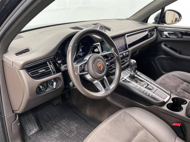 2020 Porsche Macan S / Certified / No Claims