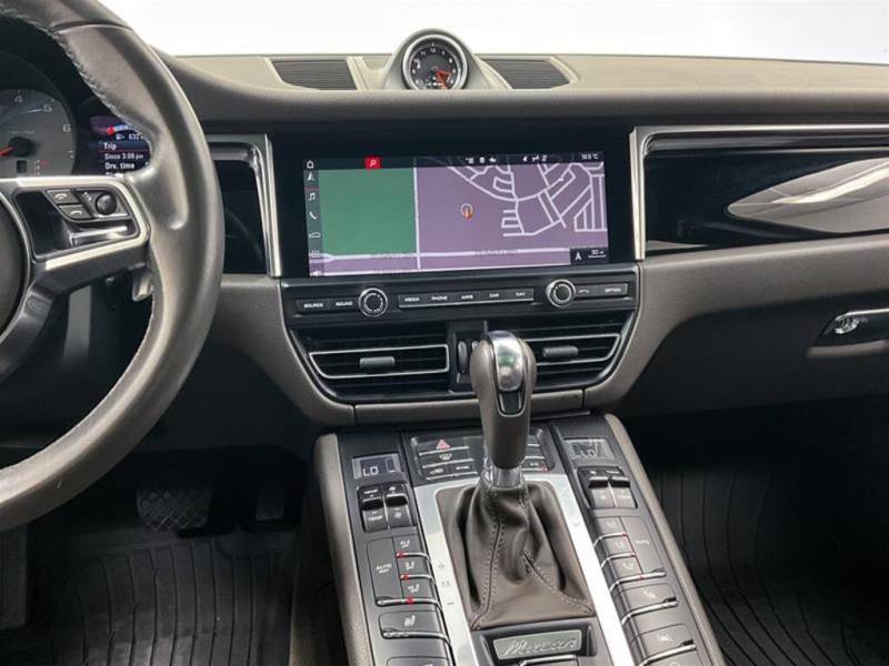 2020 Porsche Macan S / Certified / No Claims