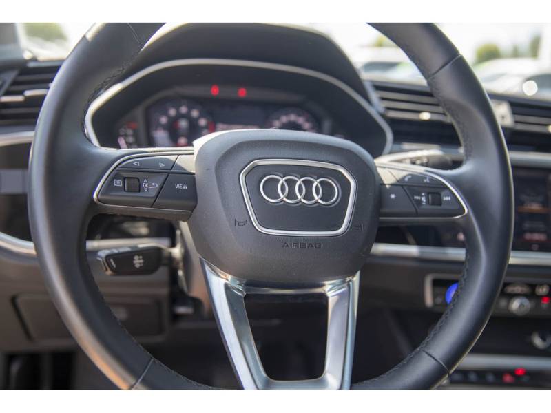 2021 Audi Q3 Progressiv 40 TFSI quattro AWD! Nav! Leather!