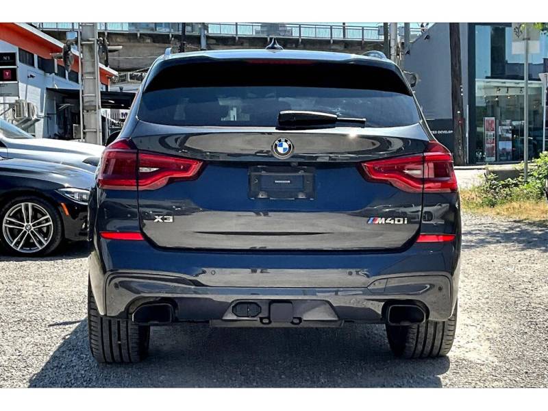 2021 BMW X3 M40i