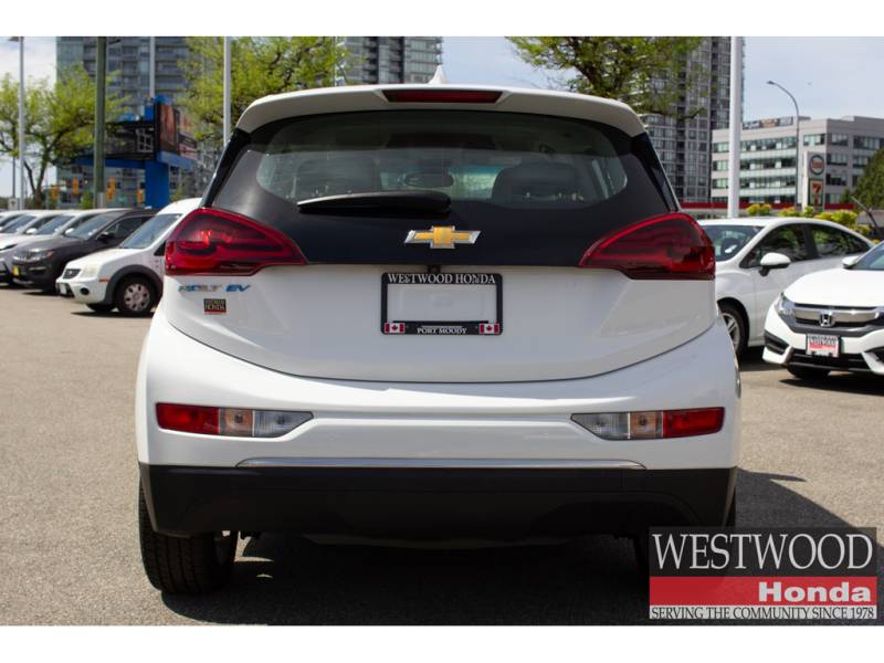 2021 Chevrolet Bolt EV LT Battery warranty until 2032 $2000 PST rebate