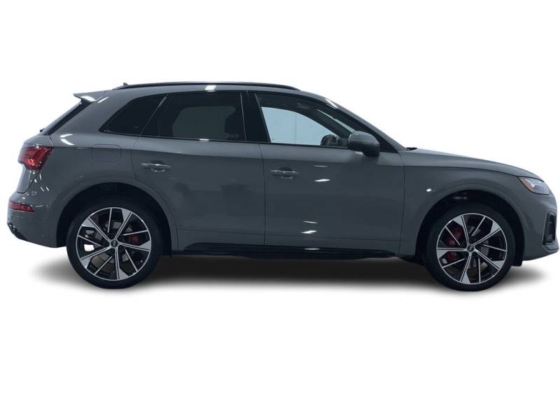 2022 Audi SQ5 quattro Black Optics