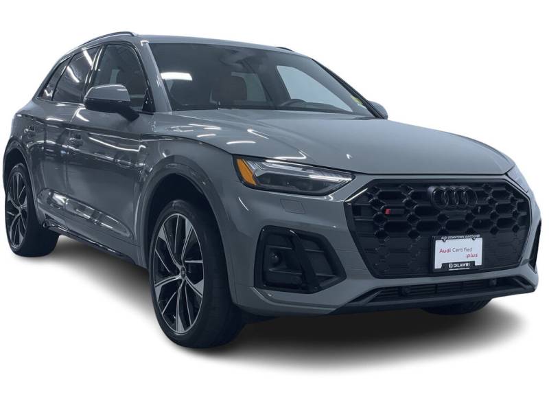 2022 Audi SQ5 quattro Black Optics