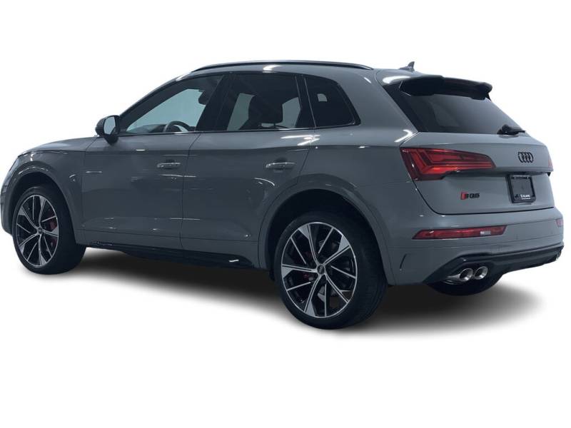 2022 Audi SQ5 quattro Black Optics