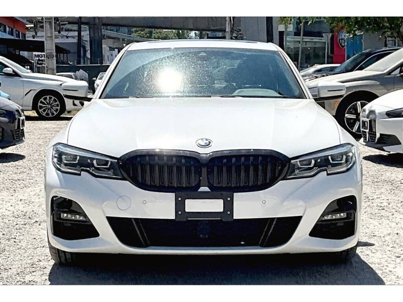 2022 BMW 3 Series 330e xDrive