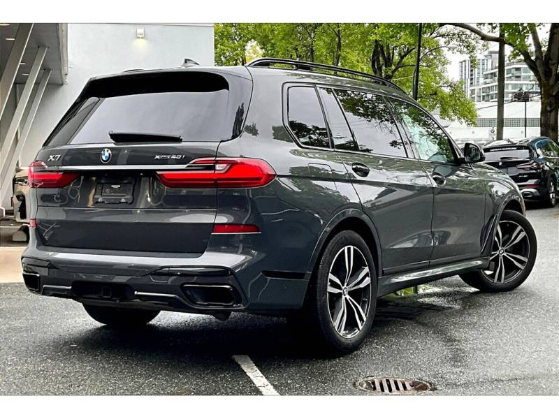 2022 BMW X7 xDrive40i