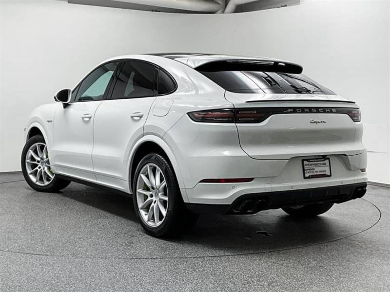 2022 Porsche Cayenne e-Hybrid *COUPE* / Certified / Local