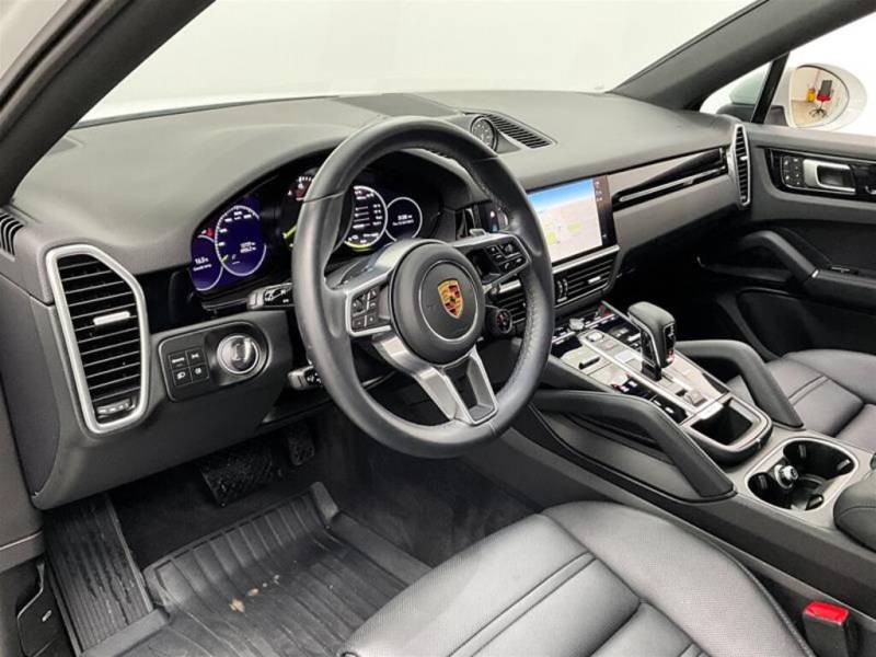 2022 Porsche Cayenne e-Hybrid *COUPE* / Certified / Local