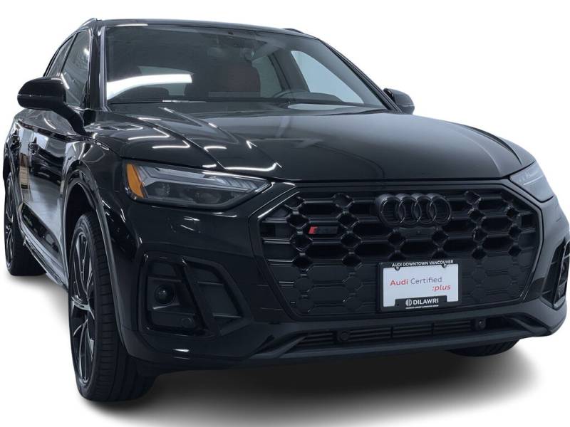 2023 Audi SQ5 quattro Black Optics! 21" Wheels!