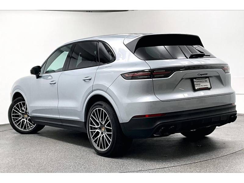 2023 Porsche Cayenne / Certified / No Claim / Local